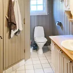 Holiday home 3 Bedroom Lovely In Beitostolen
