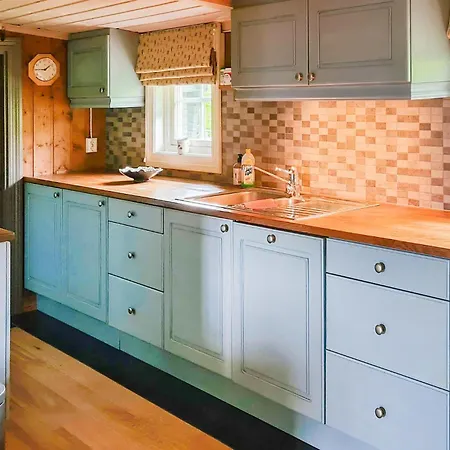 3 Bedroom Lovely In Beitostolen